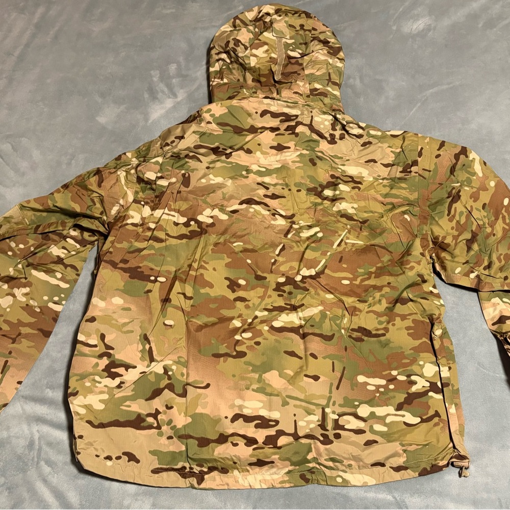 NWOT USGI Military Spec Gen III Layer 6 Jacket (OCP)